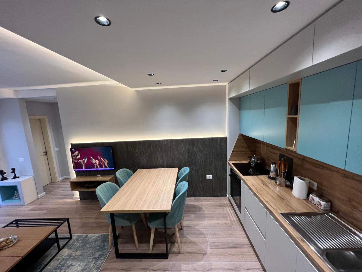 Erg Apartments Тирана Экстерьер фото