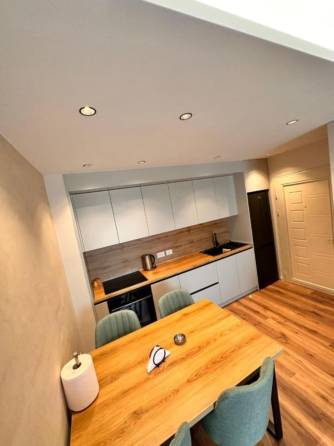 Erg Apartments Тирана Экстерьер фото